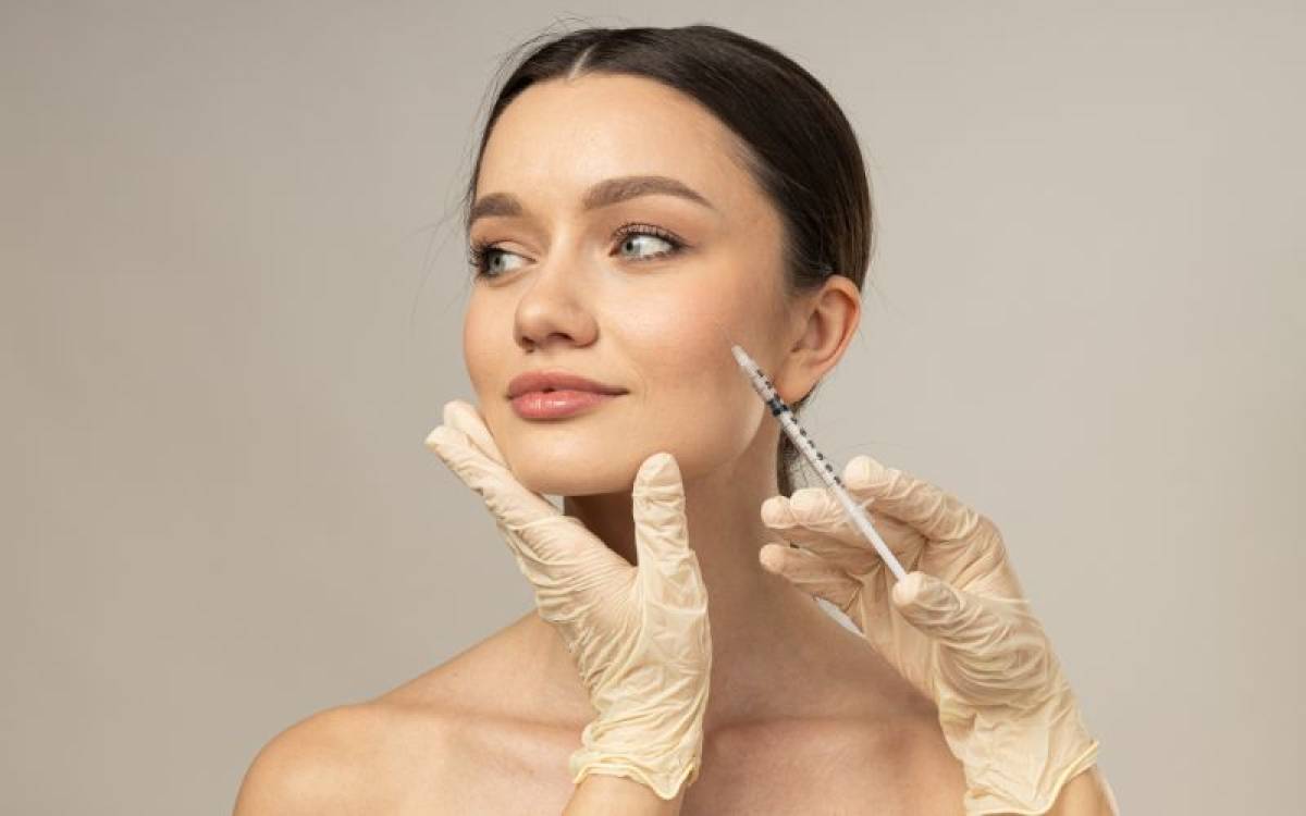 Μεσοθεραπεία ή fractional laser; Τι να επιλέξεις